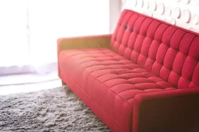 how to clean polyester couch stains